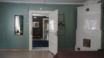 Фото номера Двухместный номер с 1 кроватью и общей ванной комнатой Гостевой дом Hunajakoto г. Jokioinen 4
